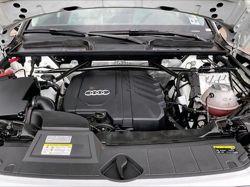 Used 2022 Audi Q5 2.0T Premium Plus w/ Premium Plus Package AWD/4WD image 30