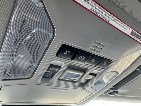 Certified 2019 Toyota RAV4 XLE Premium image 31