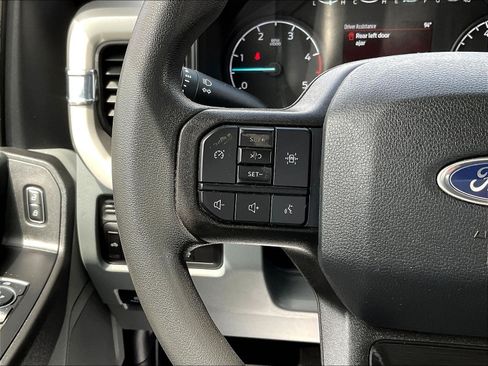 Used 2023 Ford F250 XL w/ 360-Degree Camera Package AWD/4WD image 13