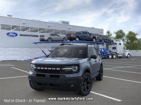 New 2026 Ford Bronco Sport Outer Banks image 2