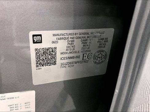 Used 2023 Chevrolet Malibu LT FWD image 38