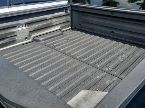 Used 2025 Honda Ridgeline Sport image 6