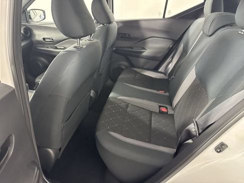 Used 2019 Nissan Kicks S FWD image 22