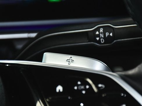 Used 2025 Mercedes-Benz GLS 450 4MATIC image 45