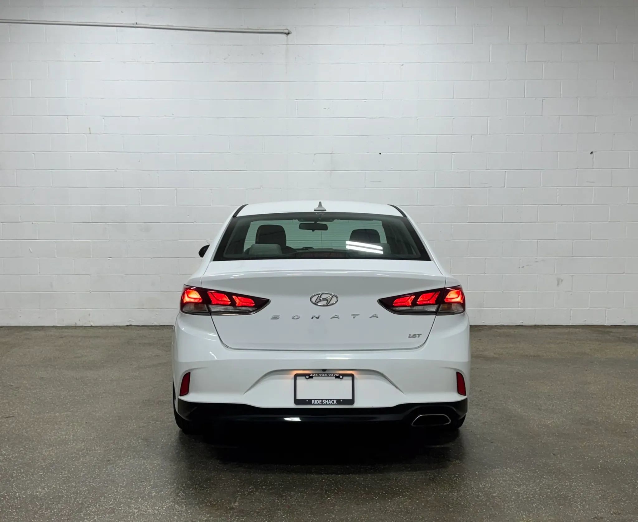 Used 2018 Hyundai Sonata ECO FWD image 4