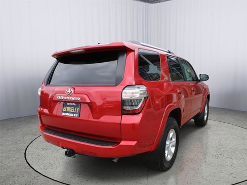 Used 2024 Toyota 4Runner SR5 image 8