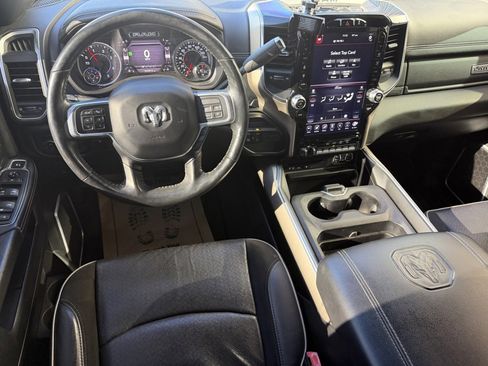 Used 2019 RAM 2500 Laramie w/ Night Edition image 17