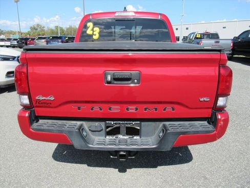 Used 2023 Toyota Tacoma SR5 w/ Technology Package AWD/4WD image 6