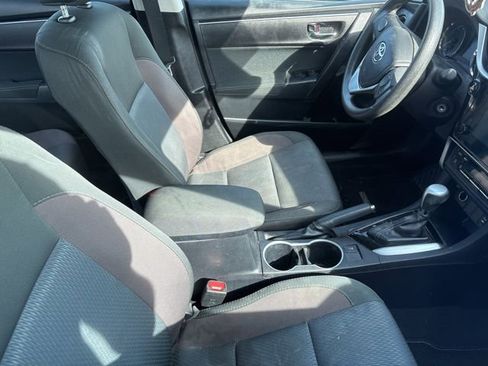 Used 2017 Toyota Corolla LE w/ Carpet Mat Package (TMS) image 6