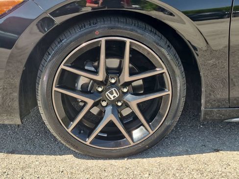 Used 2023 Honda Civic Sport Touring image 11