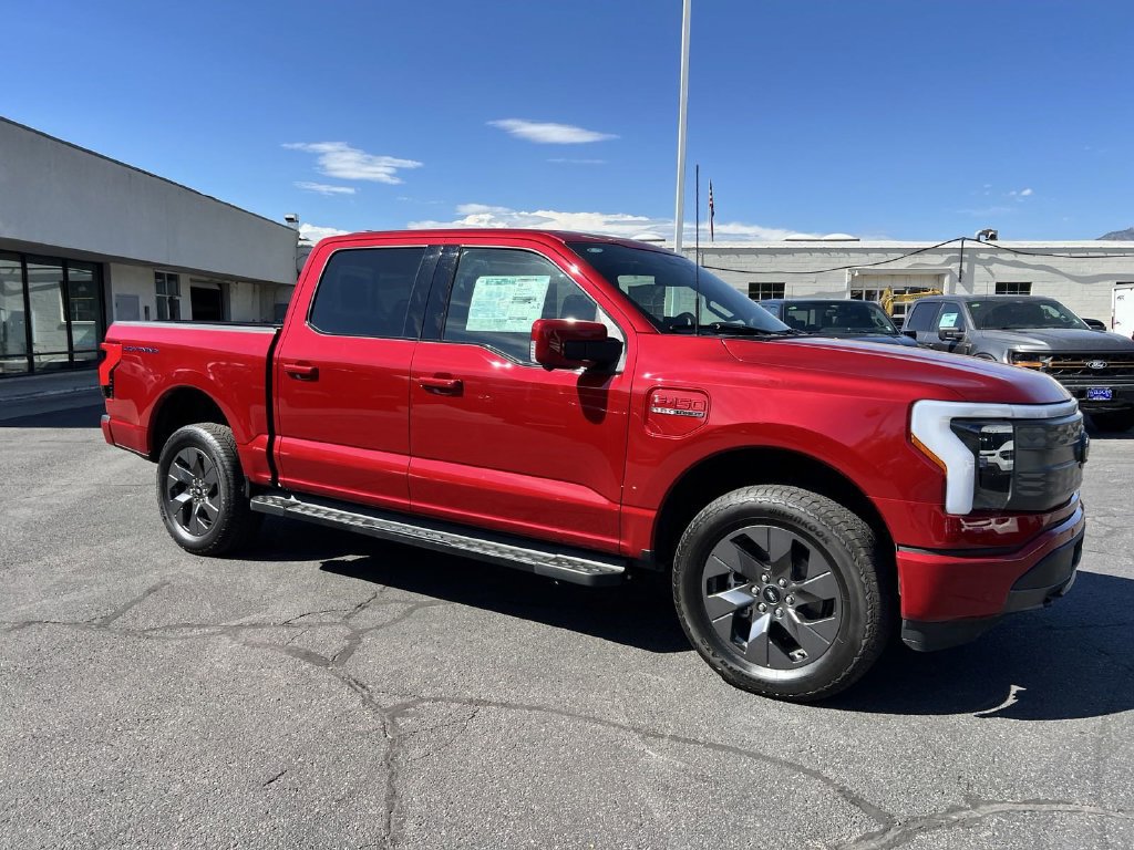 Used 2023 Ford F150 Lightning Lariat AWD/4WD image 2