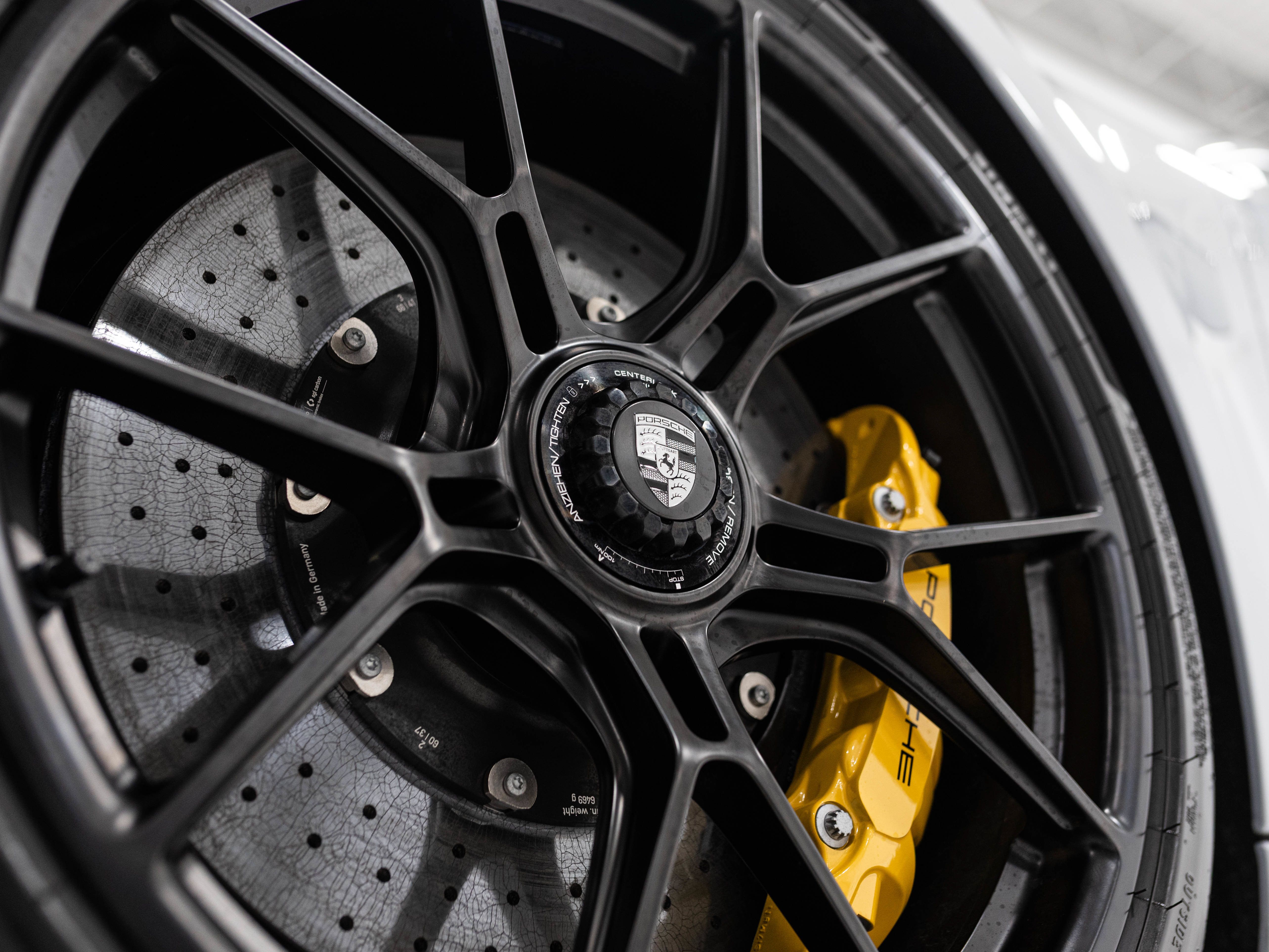 Used 2026 Porsche 911 GT3 RWD image 14