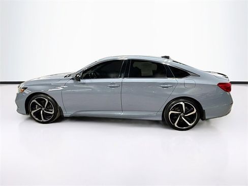 Used 2022 Honda Accord Sport image 4