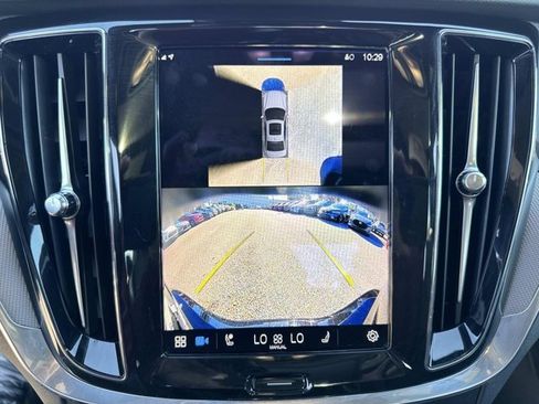 Used 2024 Volvo S60 B5 Plus image 30