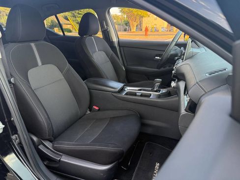 Used 2020 Nissan Sentra SV image 14