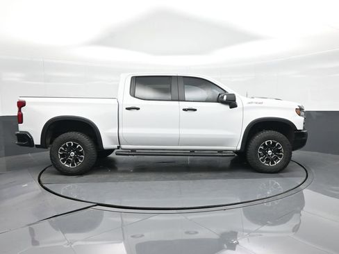 Used 2025 Chevrolet Silverado 1500 ZR2 w/ Technology Package AWD/4WD image 20