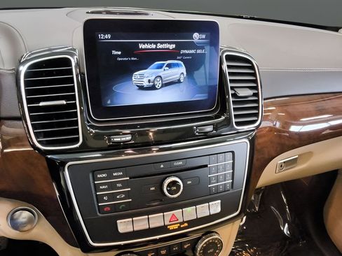 Used 2019 Mercedes-Benz GLS 450 4MATIC w/ Premium 1 Package image 27