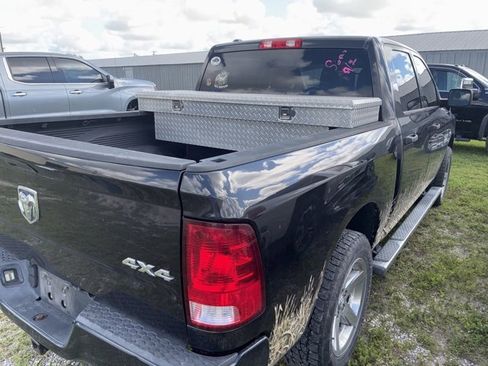 Used 2015 RAM 1500 Express image 4