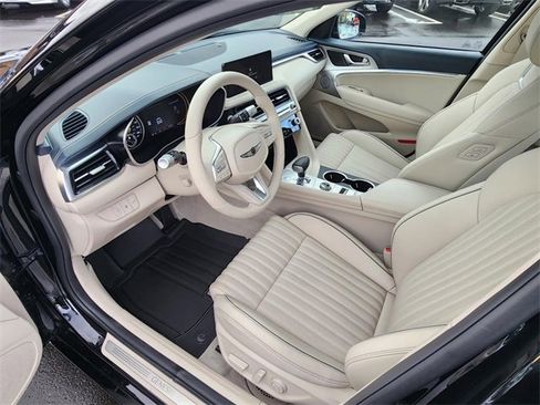 Used 2026 Genesis G70 2.5T Prestige image 5
