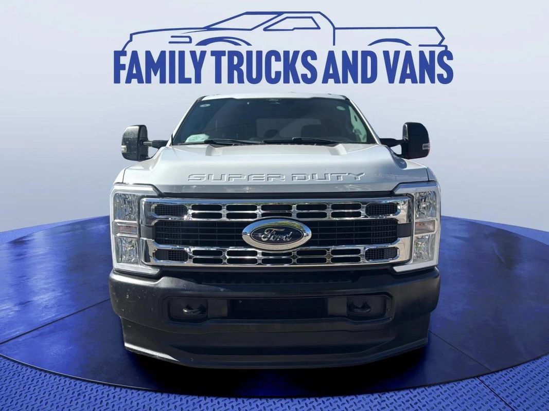 Used 2024 Ford F350 XL AWD/4WD image 8