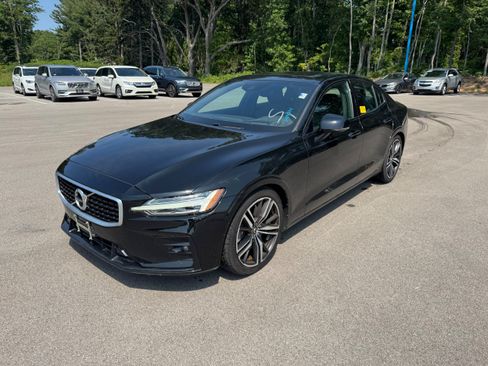 Used 2019 Volvo S60 T6 R-Design AWD/4WD image 5
