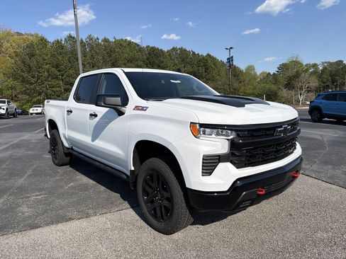 New 2026 Chevrolet Silverado 1500 LT Trail Boss image 3