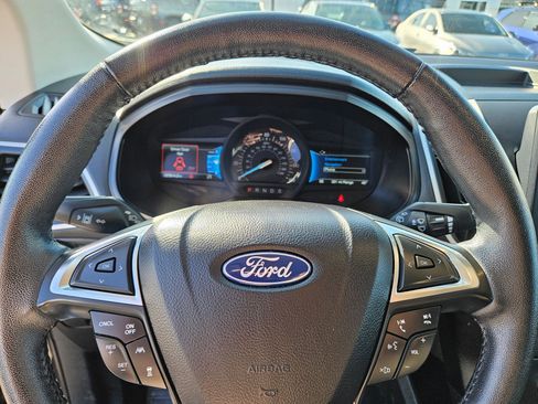 Used 2023 Ford Edge SEL AWD/4WD image 23