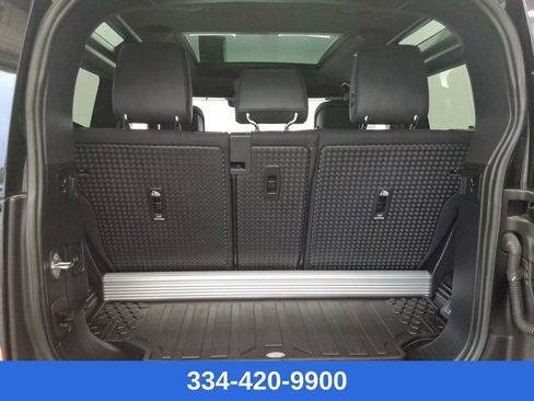 Used 2023 Land Rover Defender 90 X image 21