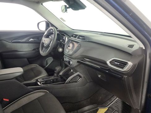 Used 2021 Chevrolet TrailBlazer LS image 29