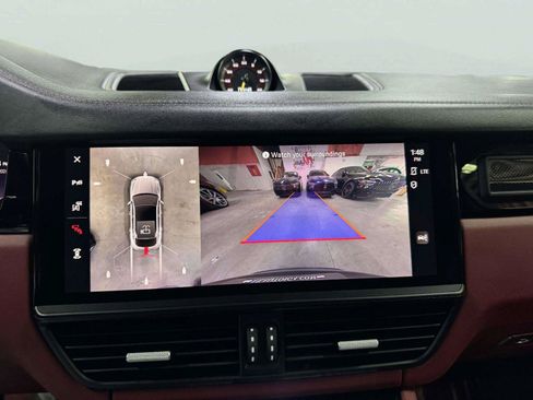 Used 2022 Porsche Cayenne Turbo GT AWD/4WD image 60
