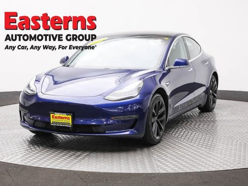 Used 2018 Tesla Model 3 Long Range image 1