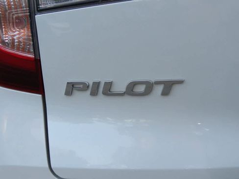 Certified 2022 Honda Pilot Black Edition image 7