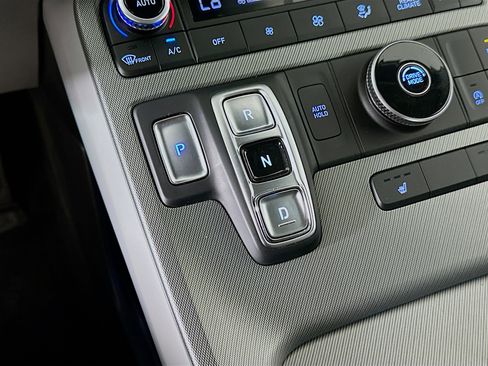 Used 2025 Hyundai Palisade SEL image 25