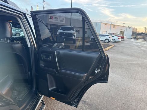 Used 2023 Toyota 4Runner TRD Off-Road Premium w/ Off Road Premium Plus Package image 61