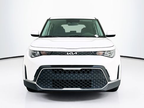 Used 2024 Kia Soul LX w/ Option Group 015 image 2