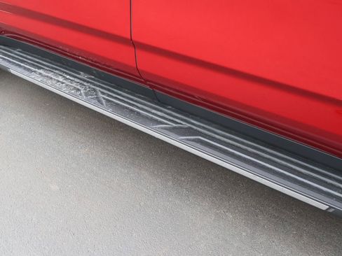 New 2026 Chevrolet Suburban LS image 13