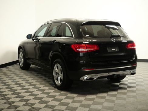 Used 2017 Mercedes-Benz GLC 300 4MATIC image 7