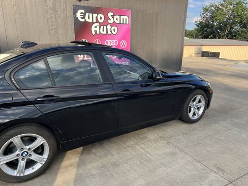 Used 2015 BMW 320i xDrive Sedan AWD/4WD image 6