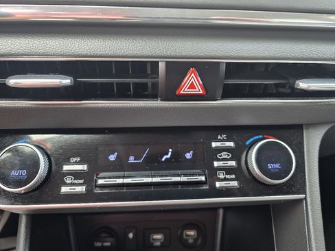 Used 2020 Hyundai Sonata SEL w/ Convenience Package image 16