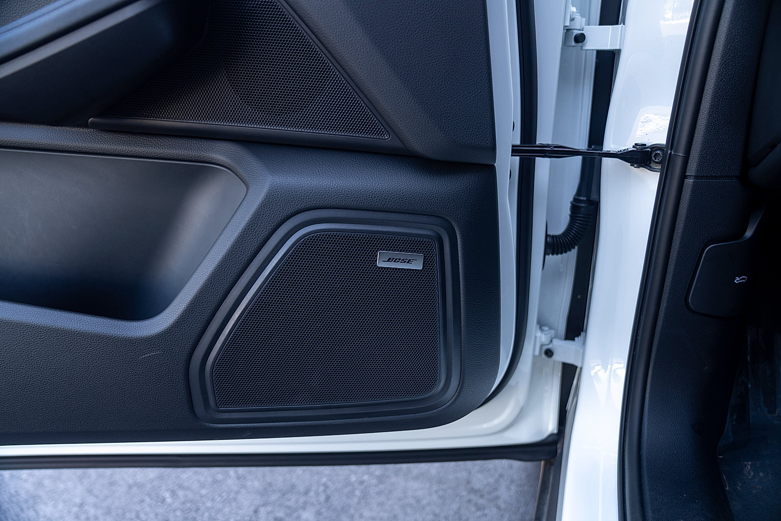 Certified 2026 Porsche Macan T AWD/4WD image 20