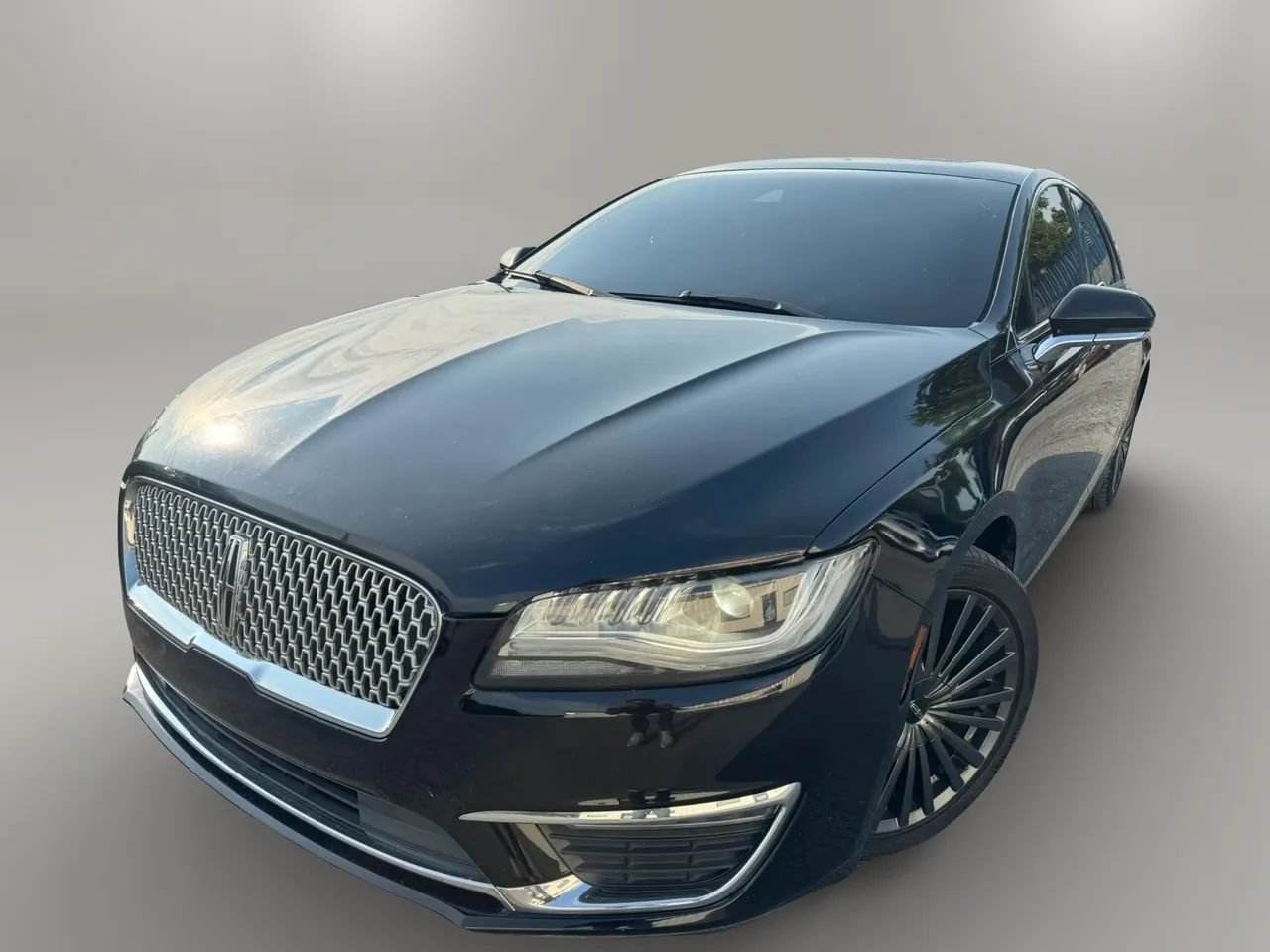Used 2017 Lincoln MKZ Reserve w/ Climate Package AWD/4WD image 1