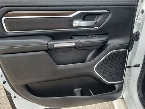 Used 2022 RAM 1500 Laramie image 8