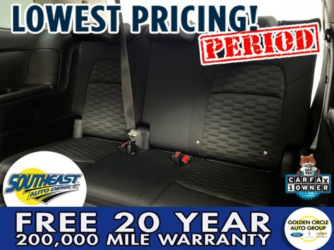 Used 2025 Nissan Pathfinder SV image 30