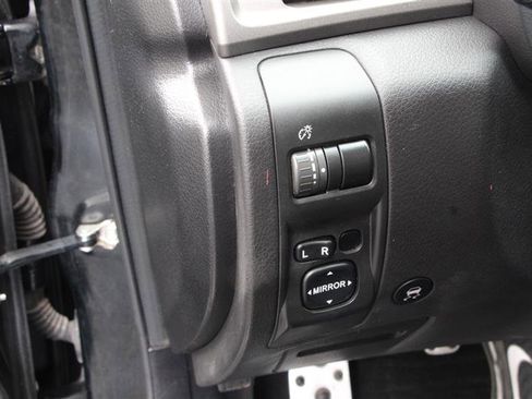 Used 2010 Subaru Impreza WRX STI image 37