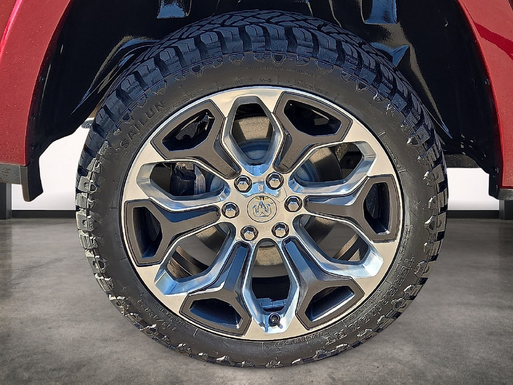 Used 2019 RAM 1500 Limited AWD/4WD image 7