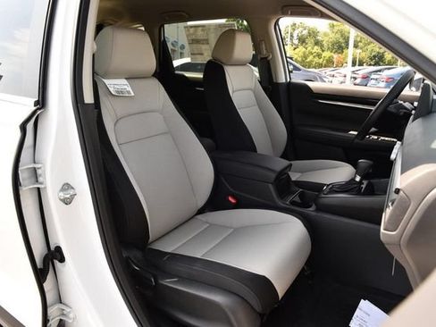 New 2026 Honda CR-V LX image 18