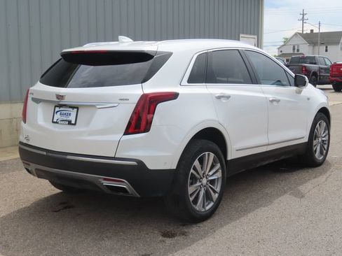 Used 2022 Cadillac XT5 Premium Luxury w/ Platinum Package AWD/4WD image 3