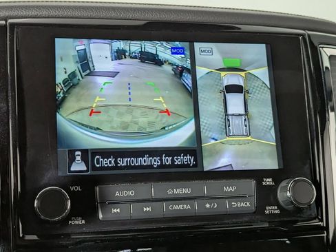 Used 2023 Nissan Titan Platinum Reserve w/ Off Road Protection Package image 26