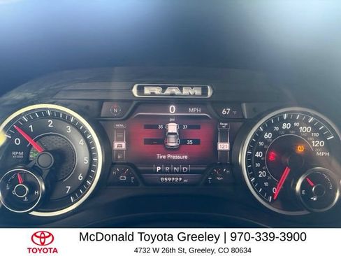 Used 2019 RAM 1500 Laramie AWD/4WD image 12