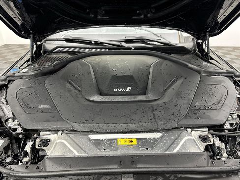 Used 2025 BMW i4 xDrive40i w/ Parking Assistance Package image 20